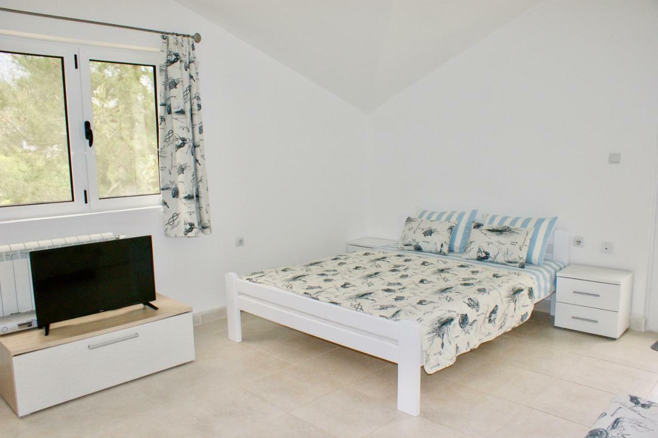 Studio Apartments Morinj المظهر الخارجي الصورة